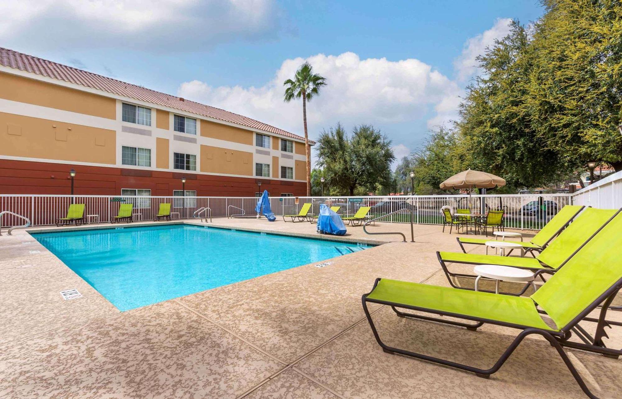 Extended Stay America Suites - Phoenix - Scottsdale Esterno foto